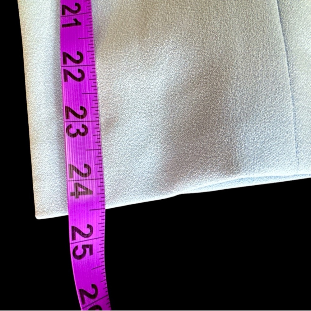 CALVIN KLEIN Powder Blue Blazer, Size 8. - Picture 11 of 12